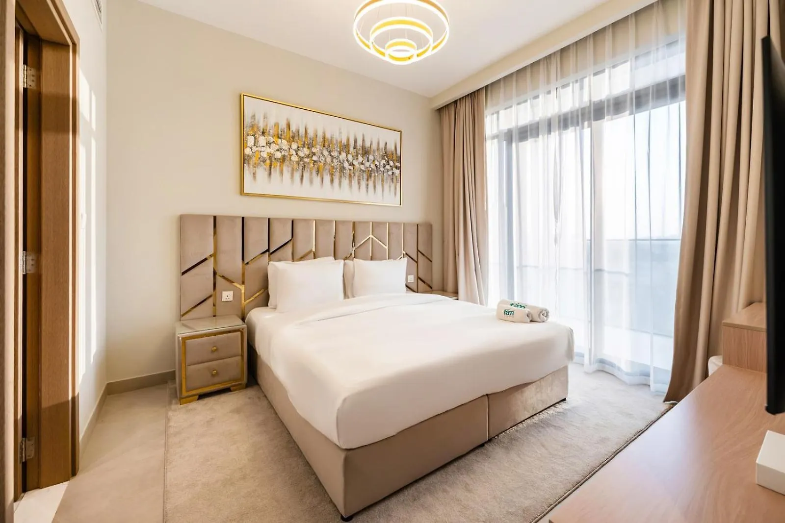 Fam Living - Getaway In Meydan - Modern Comfort Near Top Dubai Attractions Apartment