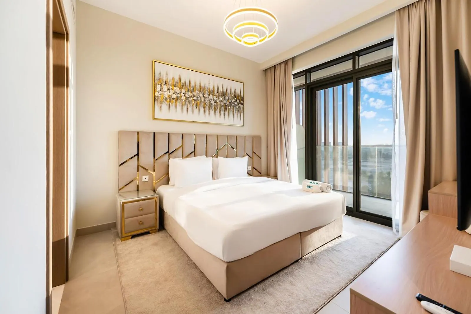 Fam Living - Getaway In Meydan - Modern Comfort Near Top Dubai Attractions 0*,  United Arab Emirates